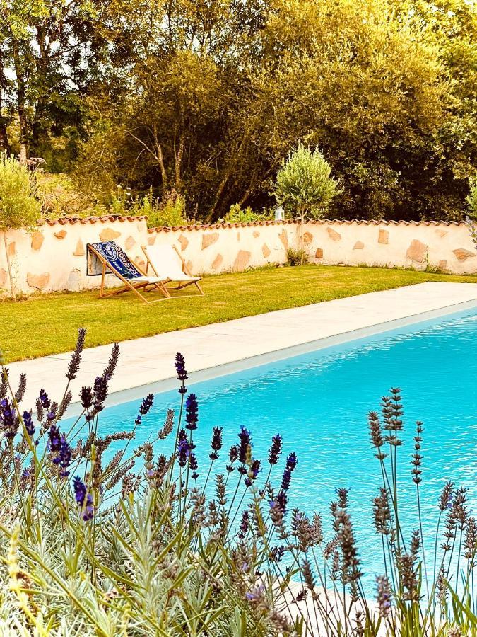 Les Picardies Lesterps Dış mekan fotoğraf